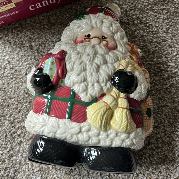 Santa candy box - perfect dish to hold your treats for the holidays! candy dish! - Picture 1 of 2